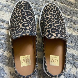 Dolce vita backless slip on cheetah sneakers size